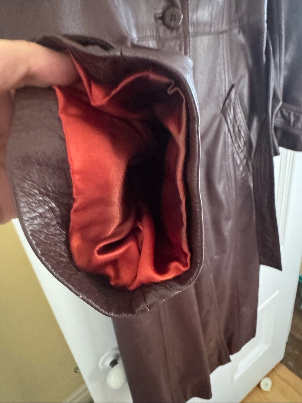1970s Leather Trench Coat with rabbit Fur Collar - Picture 4 of 6